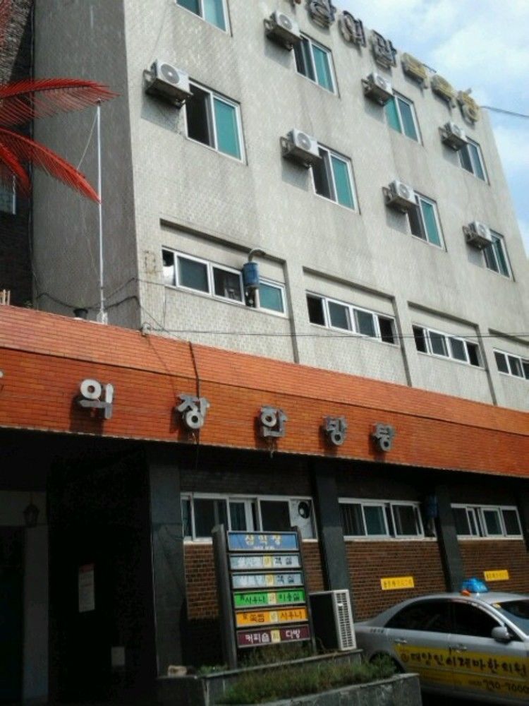 Samik Jang Motel Daegu Bagian luar foto